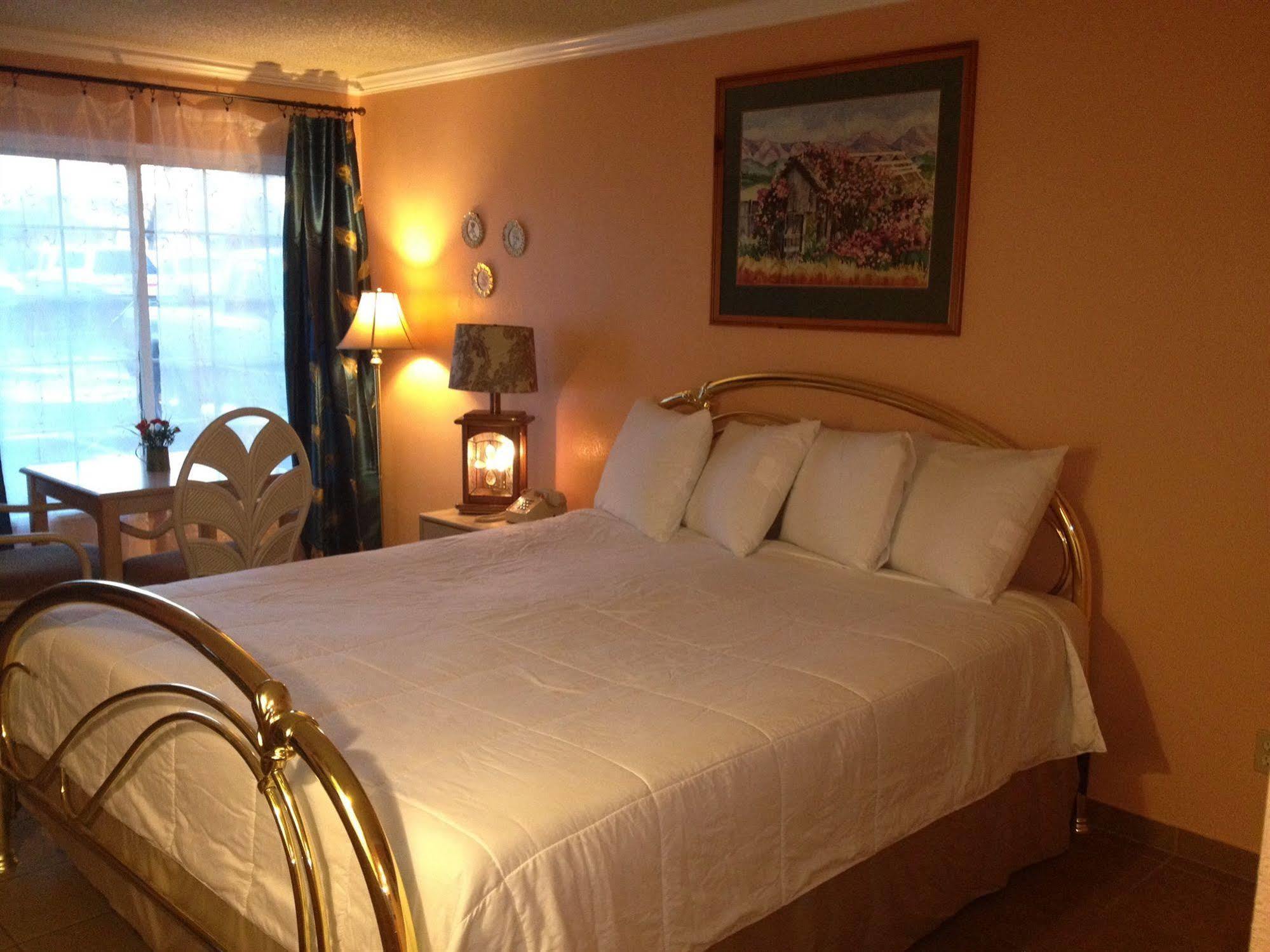 Inn Victorian 2*